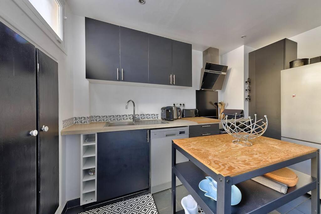 Cosy 2 Bedroom Flat 10Min To The Vieux Port マルセイユ エクステリア 写真