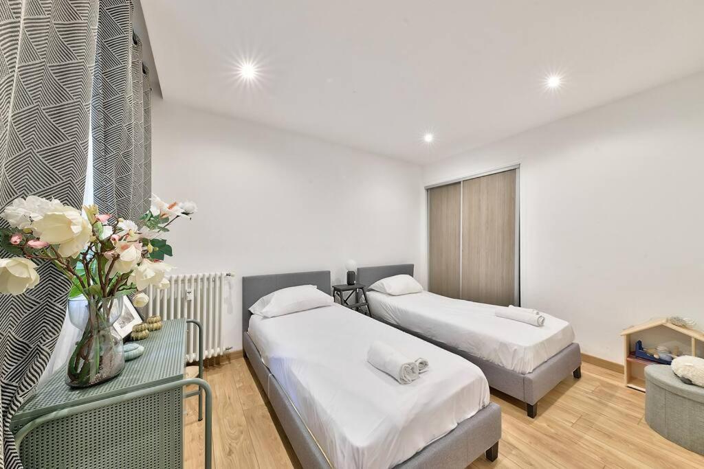 Cosy 2 Bedroom Flat 10Min To The Vieux Port マルセイユ エクステリア 写真